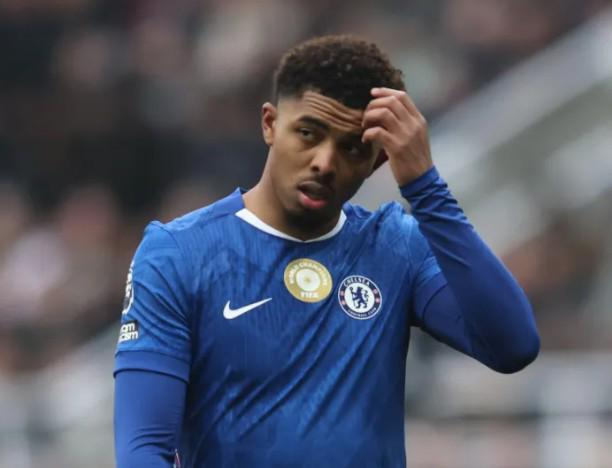 开云体育-太阳报：福法纳因第十次交通违法被处罚，罚分已累计50分