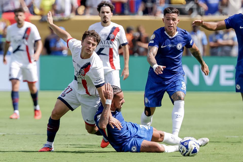 网页版登录-欧冠16强潜在对阵 或造3组巅峰对决 巴黎必碰强队 巴萨切尔西2选1